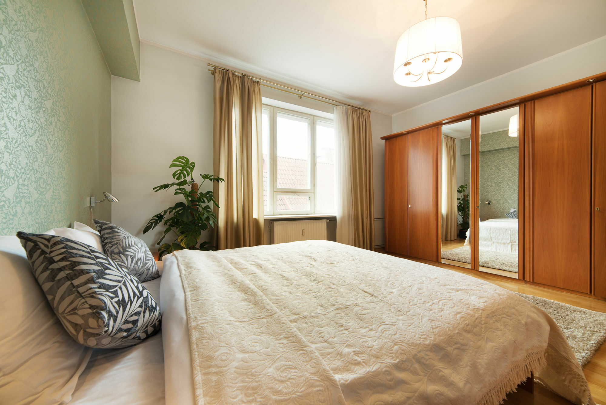 - Town Hall Square Lejlighedshotel Tallinn